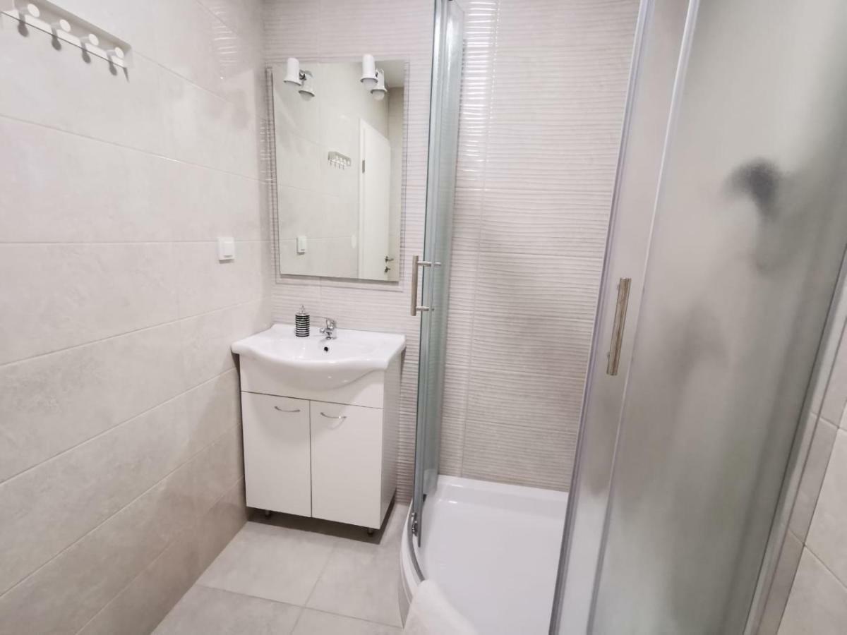 Apartman Lorna Turanj Ngoại thất bức ảnh